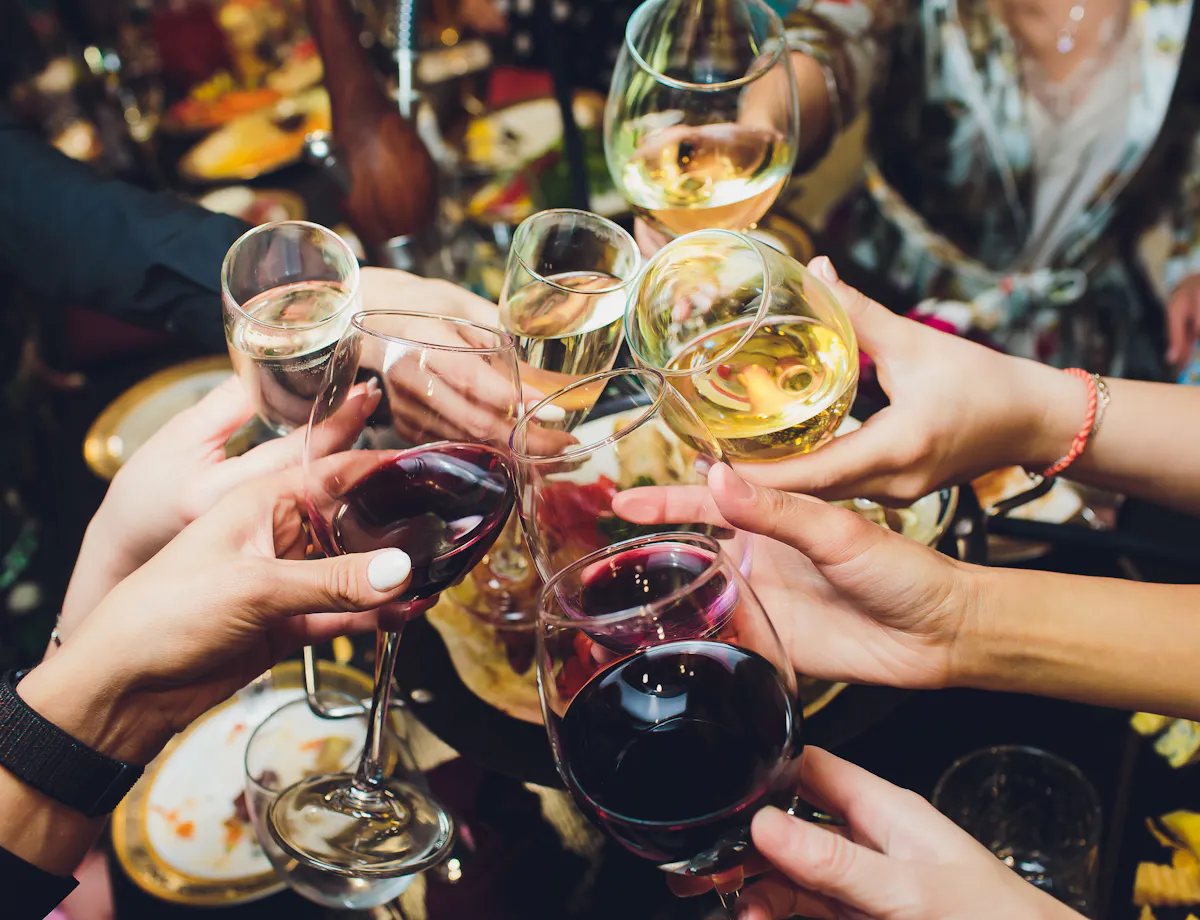 friends cheers at bar scene friends cheers at bar scene