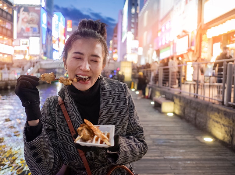 오사카에서의 개인 미식가 투어: 도톤보리의 요리 비밀을 발견하다