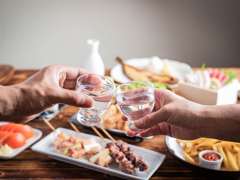 프라이빗 나라 - 사케, 공예 & 음식 도보 투어