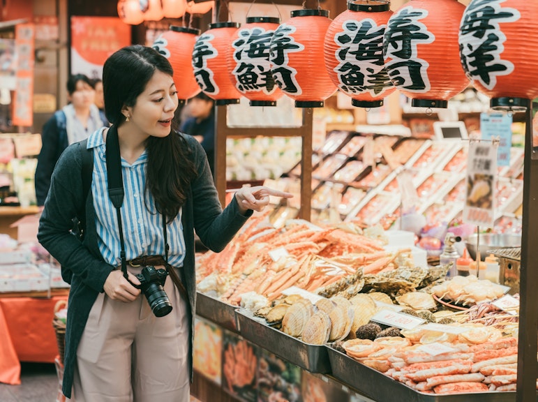 大阪の宝石を発見:城、道頓堀、新世界のガイド付きツアー