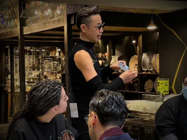 Kintsugi Master Taku