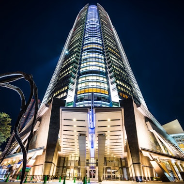 Roppongi Hills Mori Tower at Night Roppongi Hills Mori Tower at Night