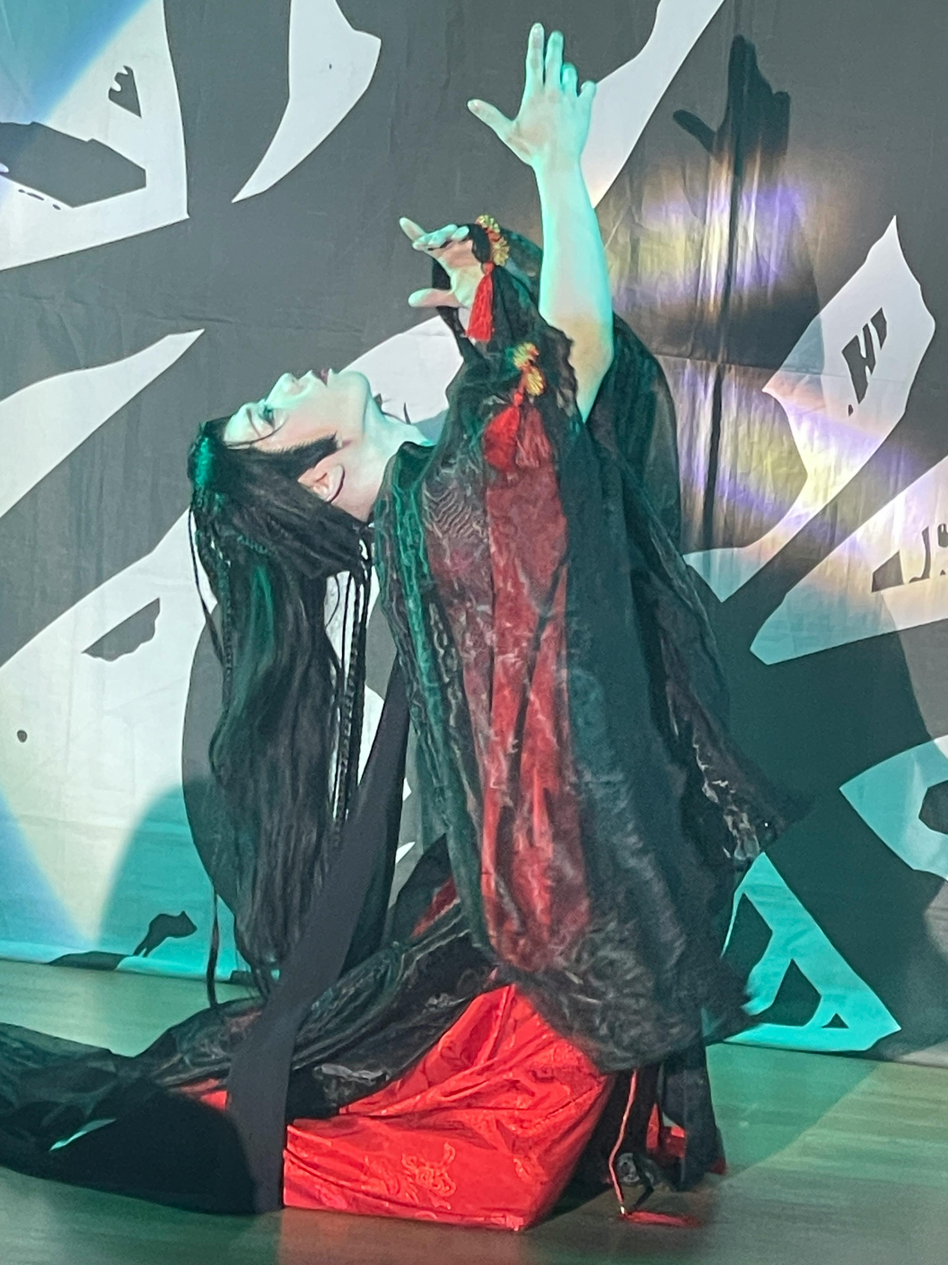 Nikko Momijiza Public Theater