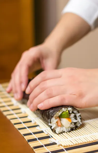 Sushi Rolling Sushi Rolling