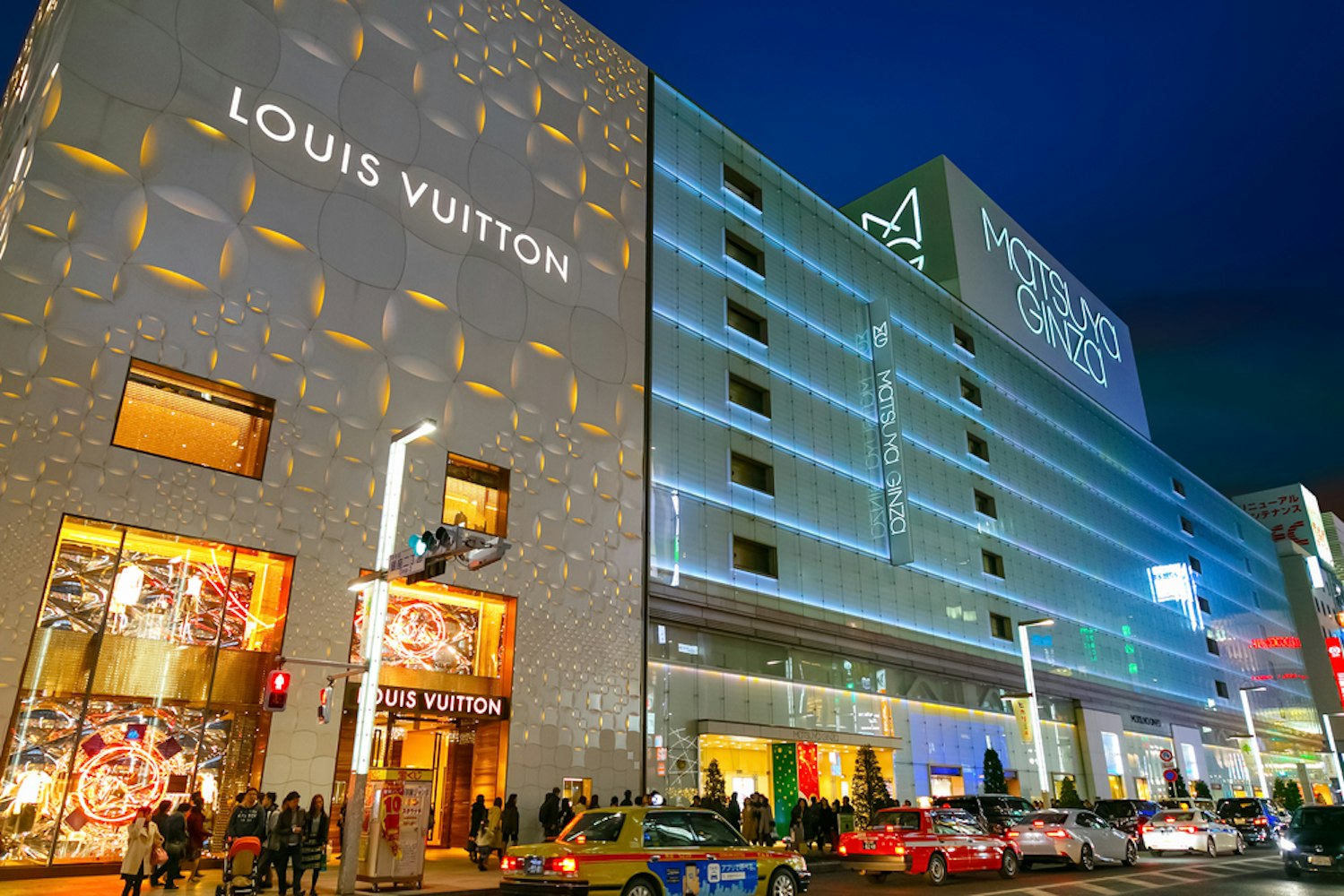 Louis Vuitton Matsuya Ginza Facade Renewal