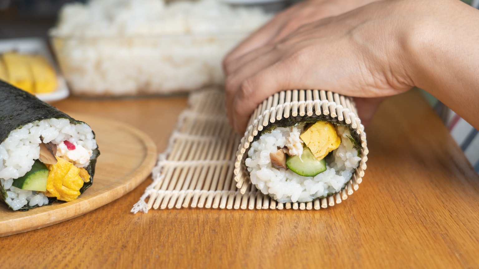 Sushi Rolling