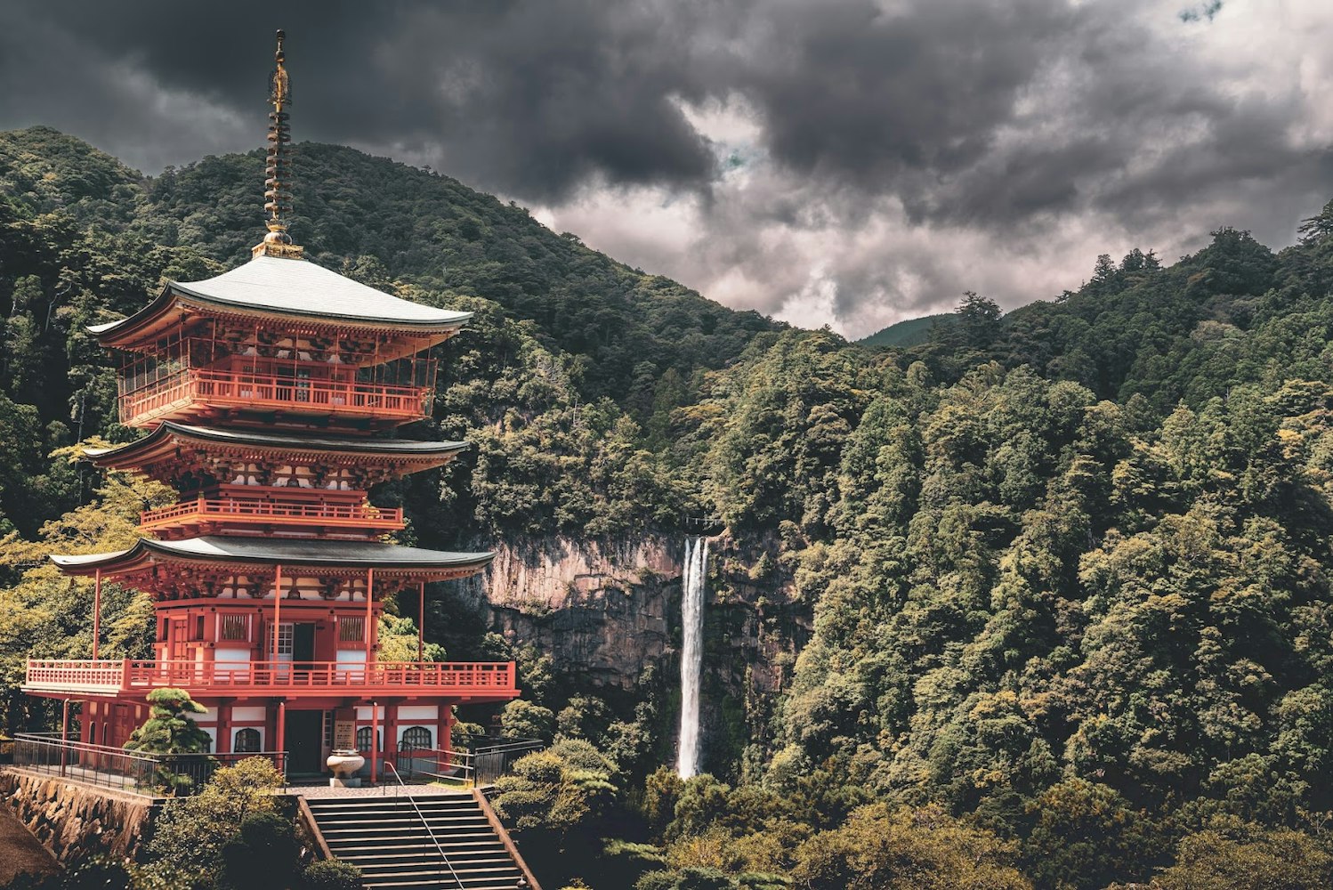 Nachi Falls