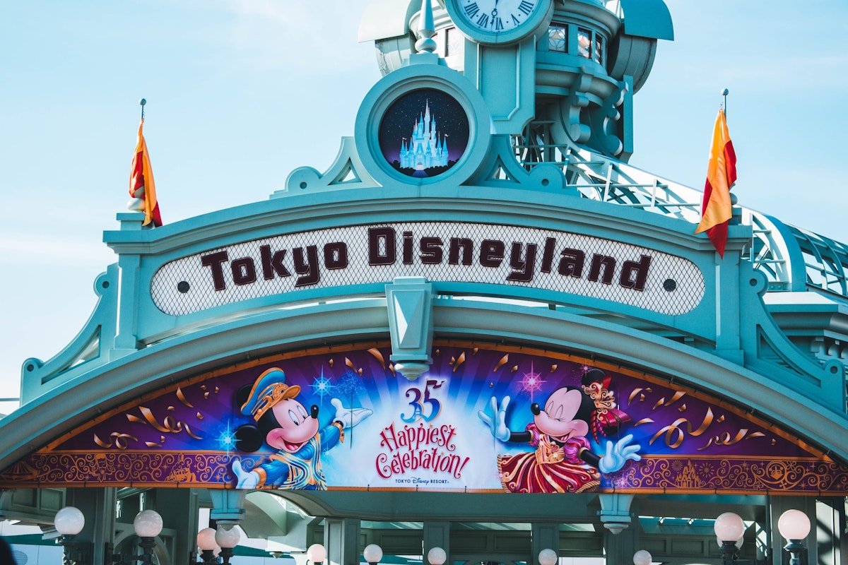 Tokyo Disneyland - Trip To Japan