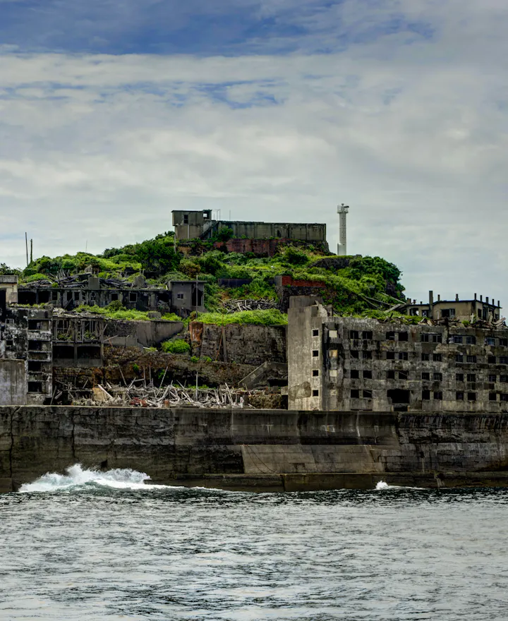 Hashima Island (Gunkanjima, Battleship Island) Hashima Island (Gunkanjima, Battleship Island)