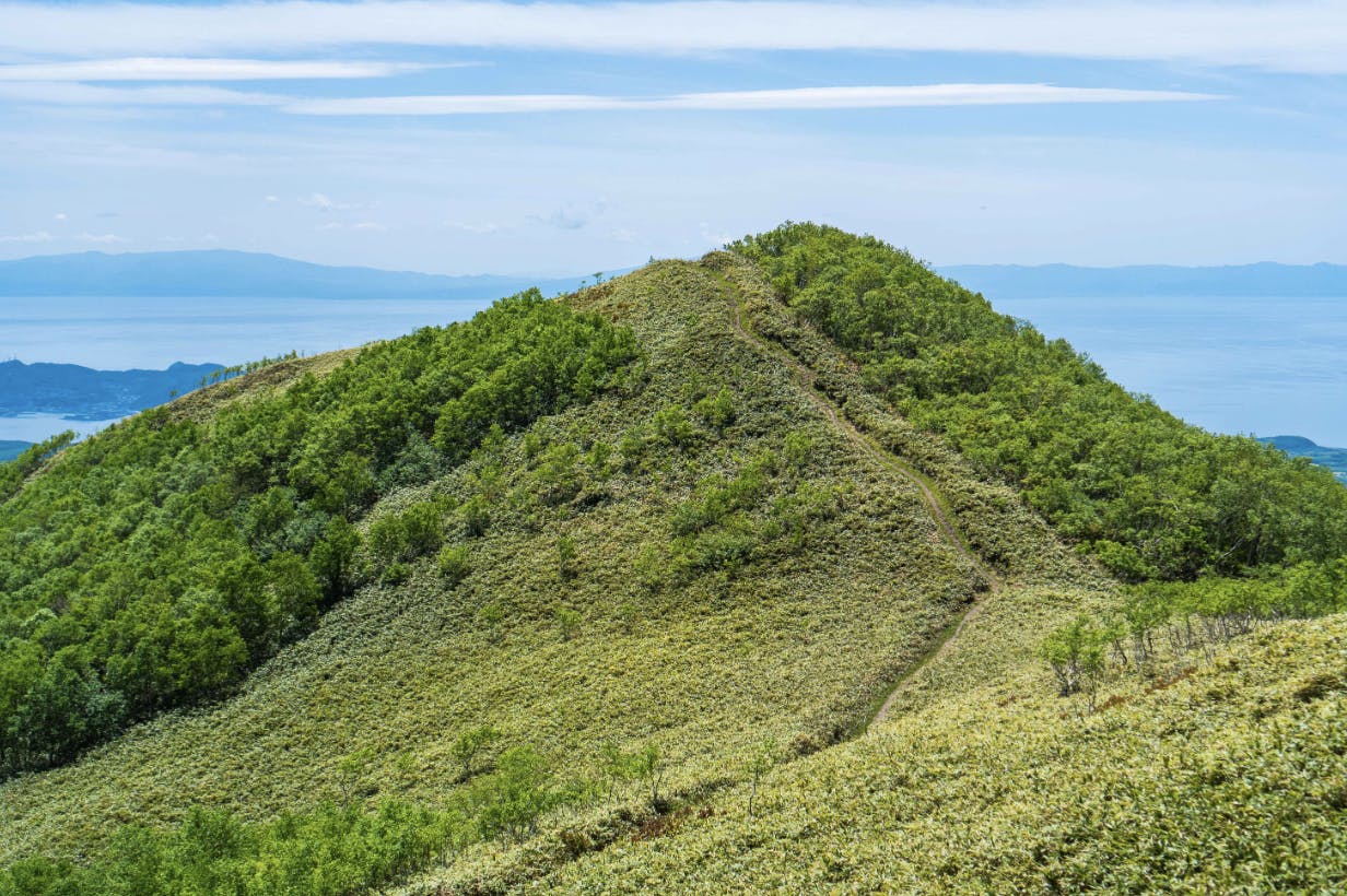 Mount Muroran Hiking