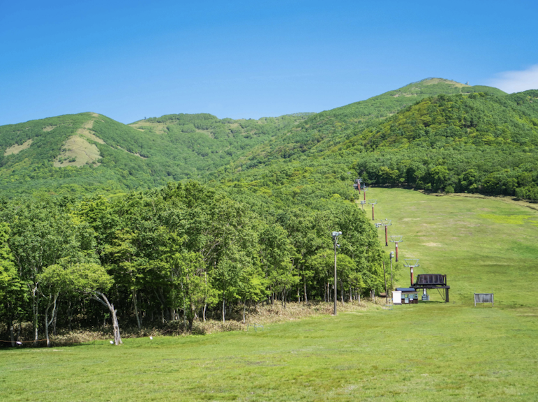 Mount Muroran Panoramic Loop Hiking Tour
