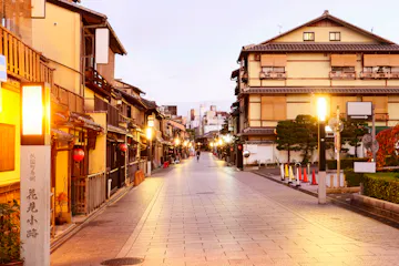 Hanamikoji Street Hanamikoji Street