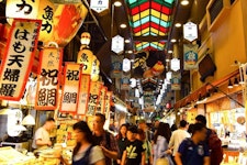 Kyoto Nishiki Market Food Tour