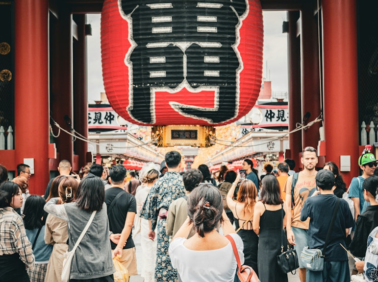 浅草の文化散策と抹茶作りツアー