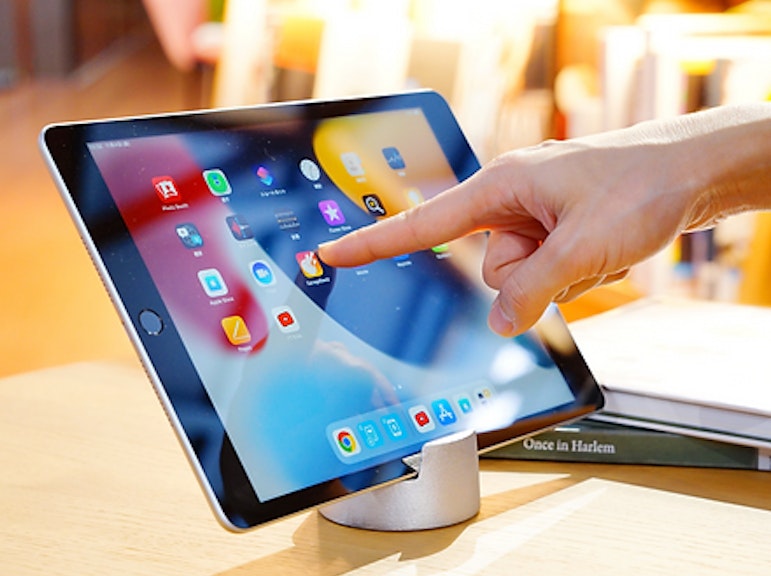 Metalwork Experience - Personalize Your Own Tablet Stand