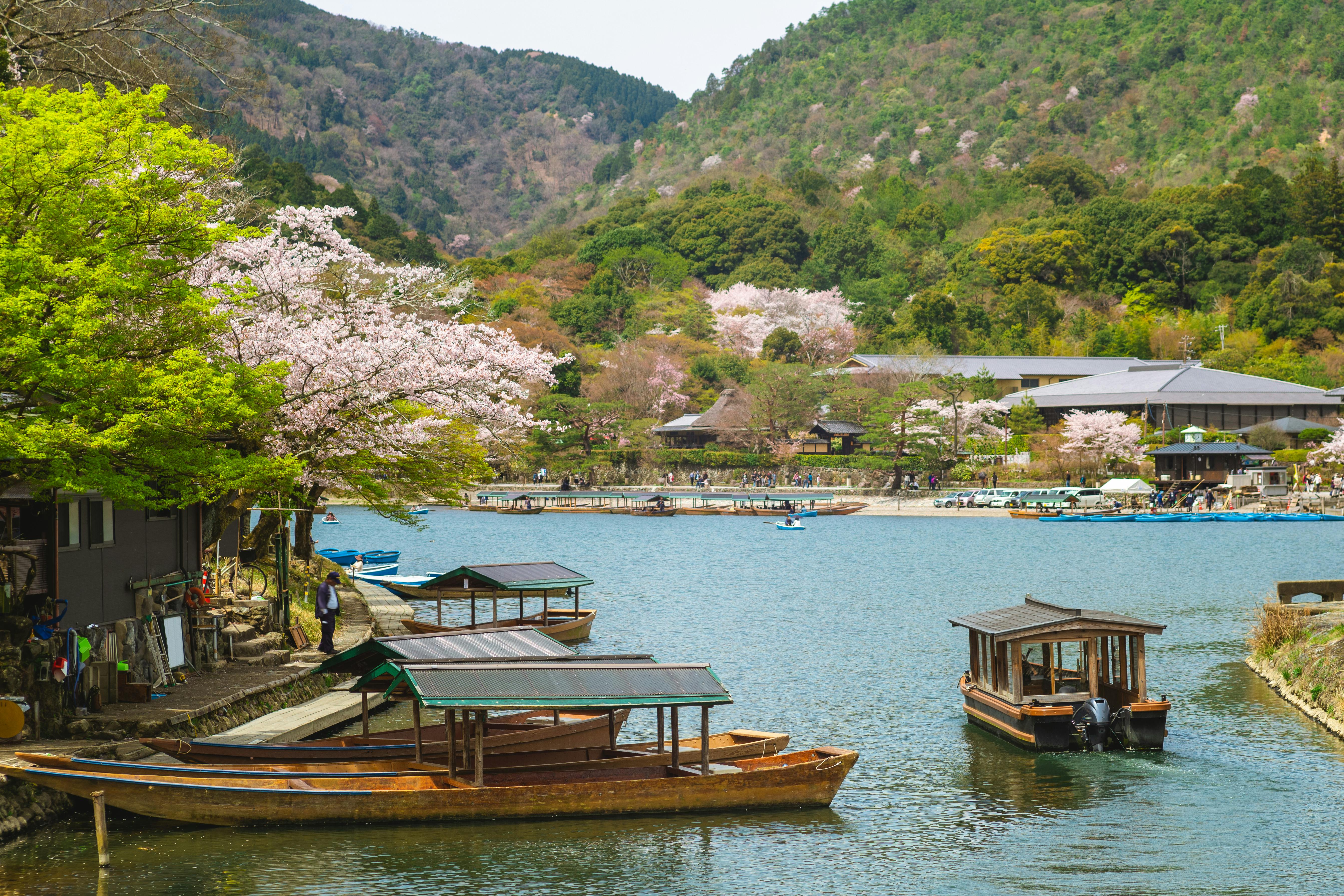 Yakata-bune Arashiyama Tour