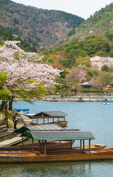 Yakata-bune Arashiyama Tour Yakata-bune Arashiyama Tour