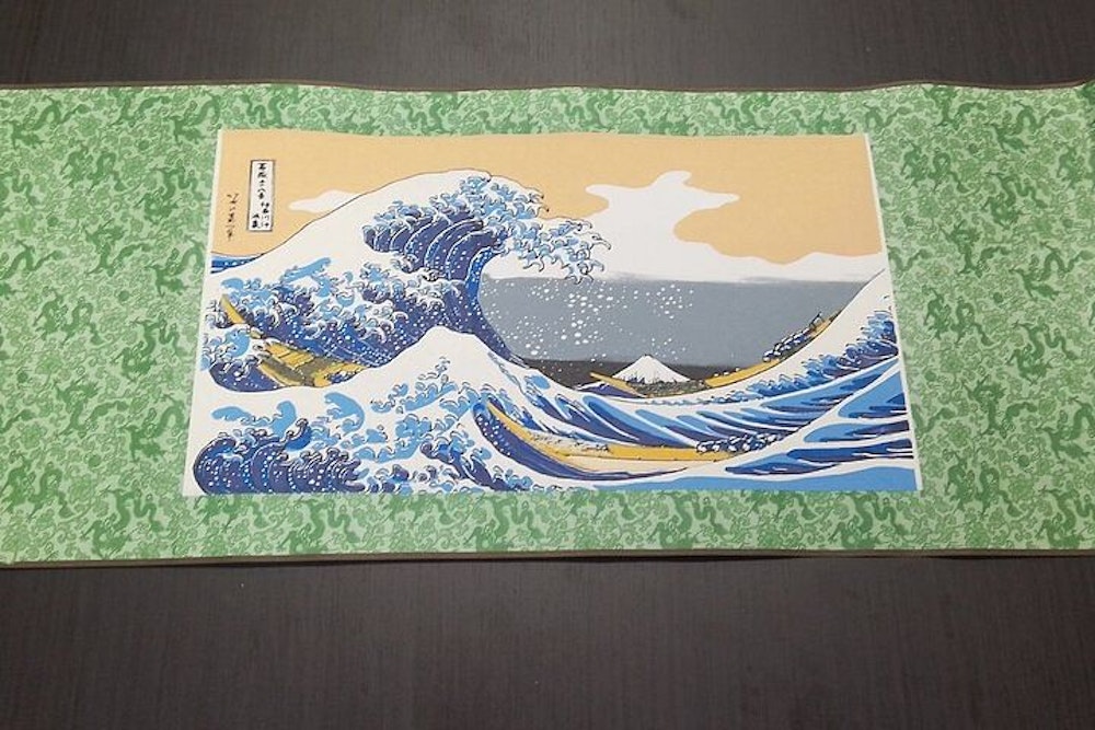 Ukiyo-e Scroll Making Experience