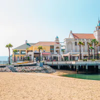 Momochi Seaside Park Momochi Seaside Park