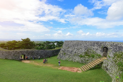 Zakimi Castle