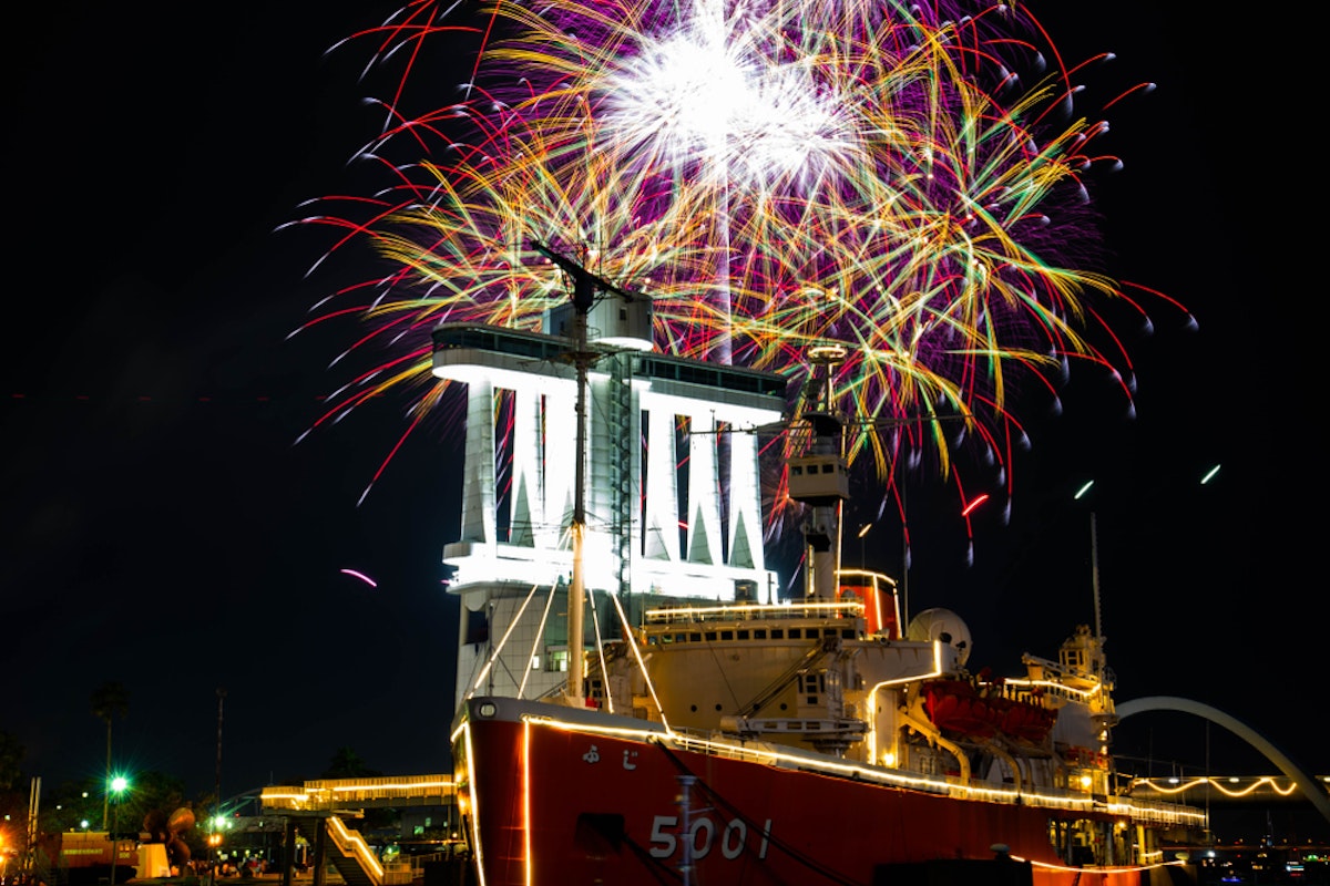 Nagoya Port Fireworks Festival Nagoya Port Fireworks Festival