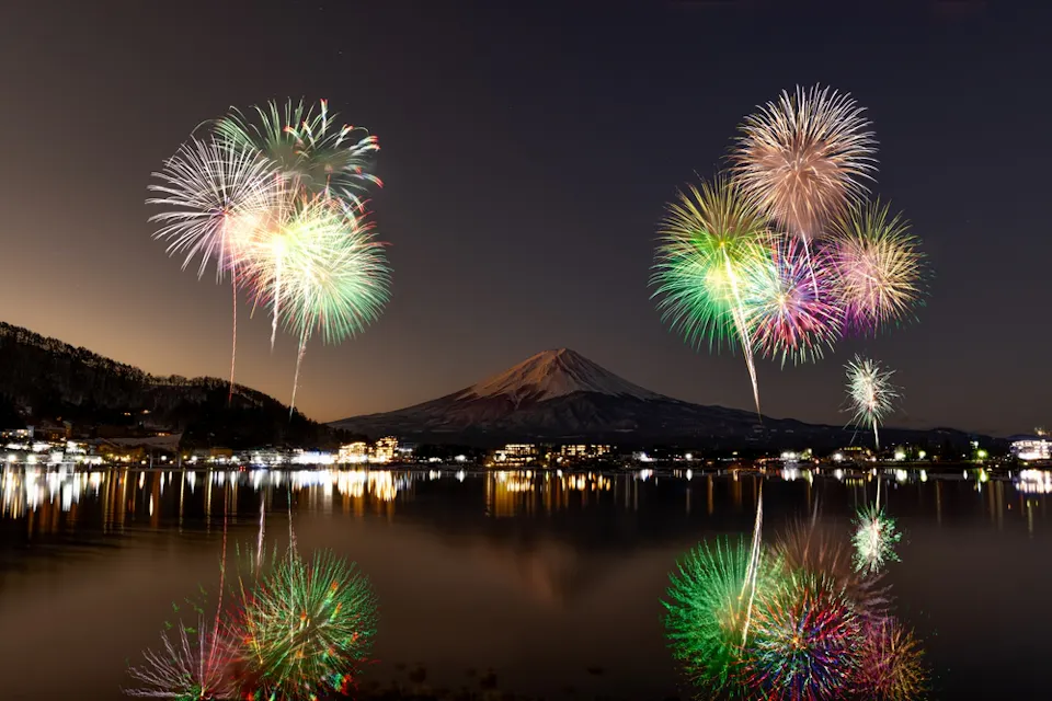 Firework cerebration, Kawaguchiko Lake, Japan