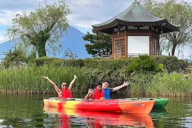 Kawaguchiko Kayaking Tour