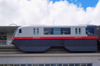 Yui Rail (Okinawa Urban Monorail)