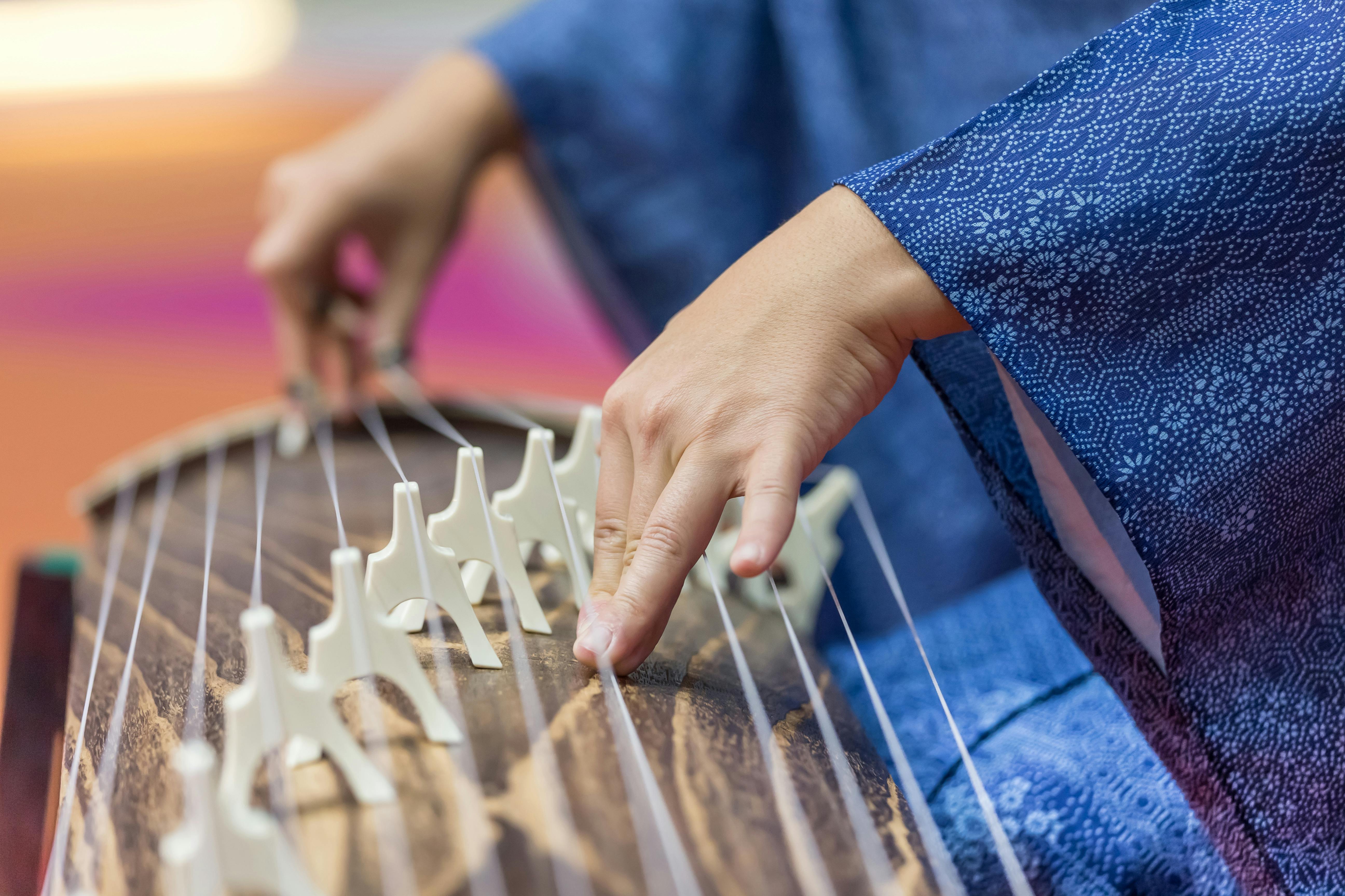 Experiential Lesson of the Japanese Instrument "Koto"