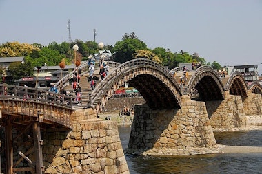 Hiroshima Bus Tour