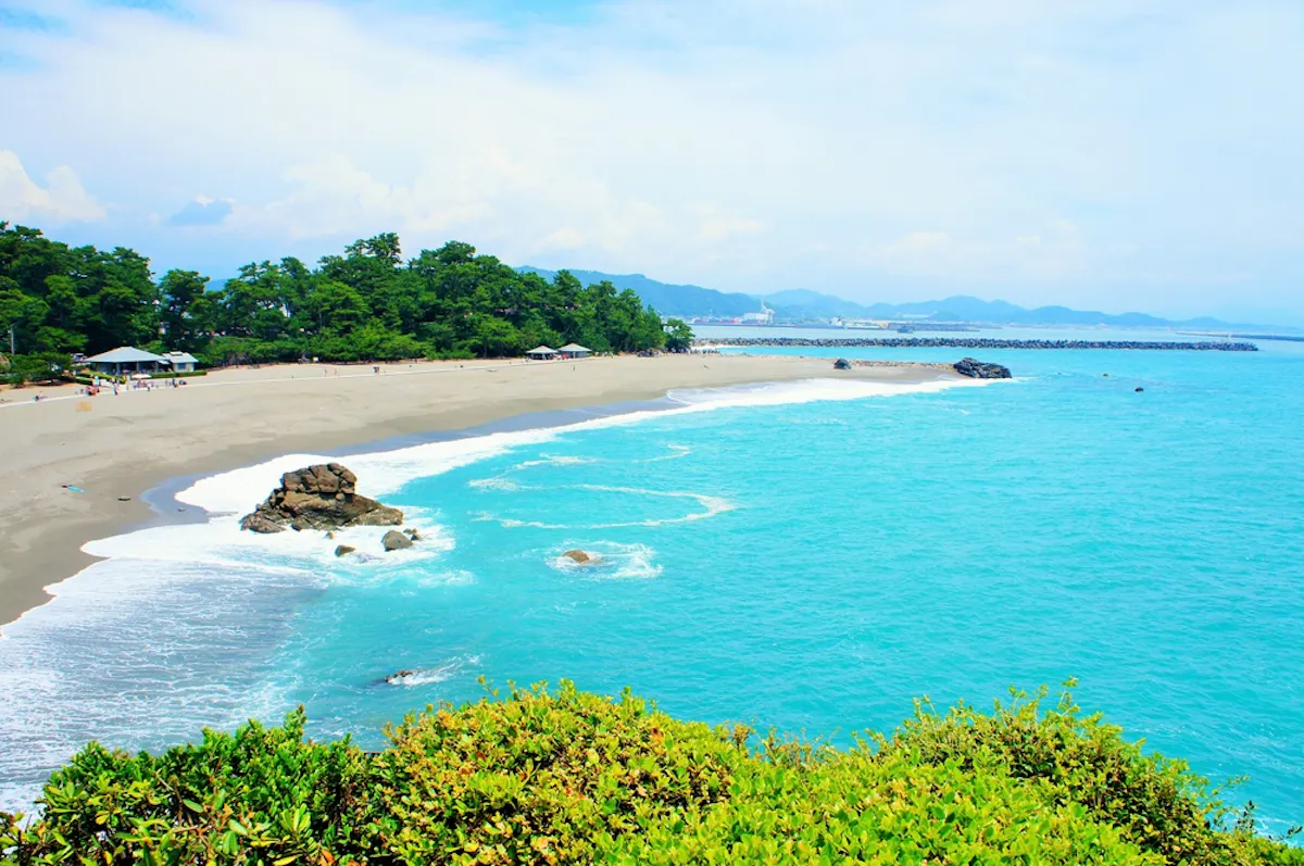 Katsurahama Beach