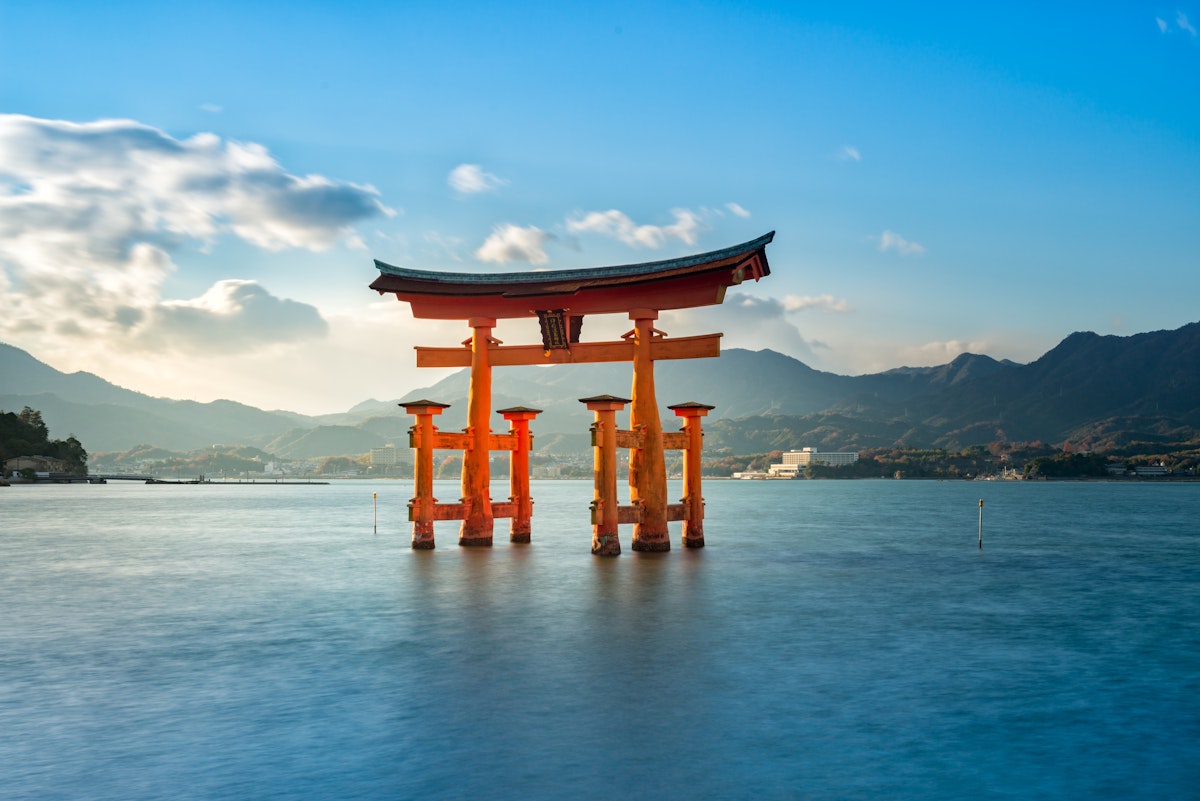 厳島神社:宮島を代表する浮遊寺 - Trip To Japan - Trip To Japan 厳島神社:宮島を代表する浮遊寺 - Trip To Japan - Trip To Japan