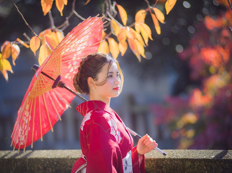 기모노의 예술을 발견하세요