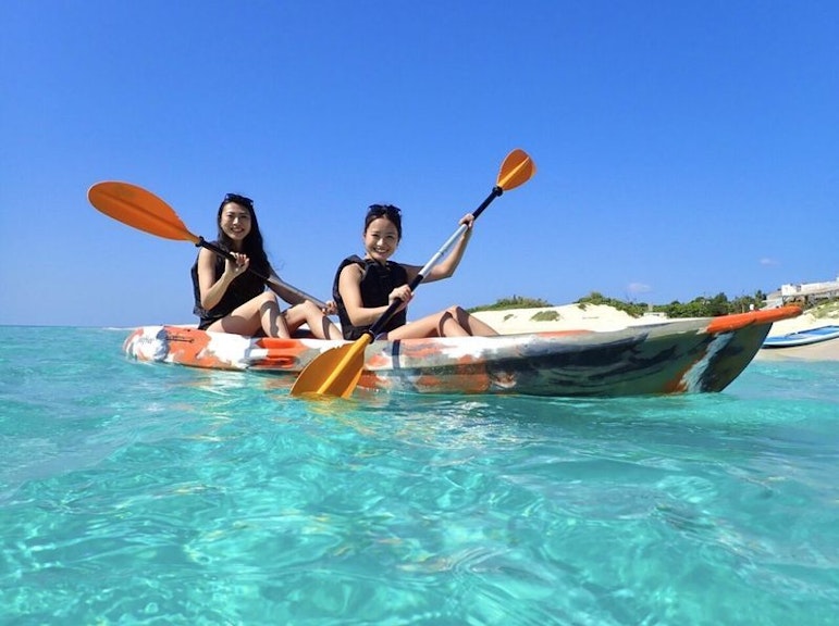 Miyako Island All-Inclusive Set (Sea Turtle Snorkeling & Pumpkin Cave & Sea Kayaking)
