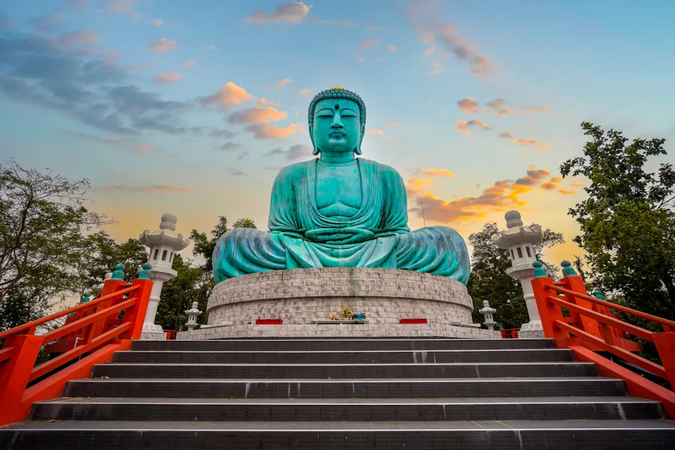 The Great Buddha of Kamakura (Daibutsu)