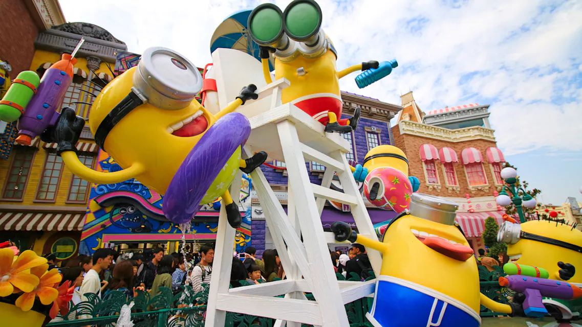 Statue of MINIONS at MINION PARK ENTRANCE in Universal Studios JAPAN