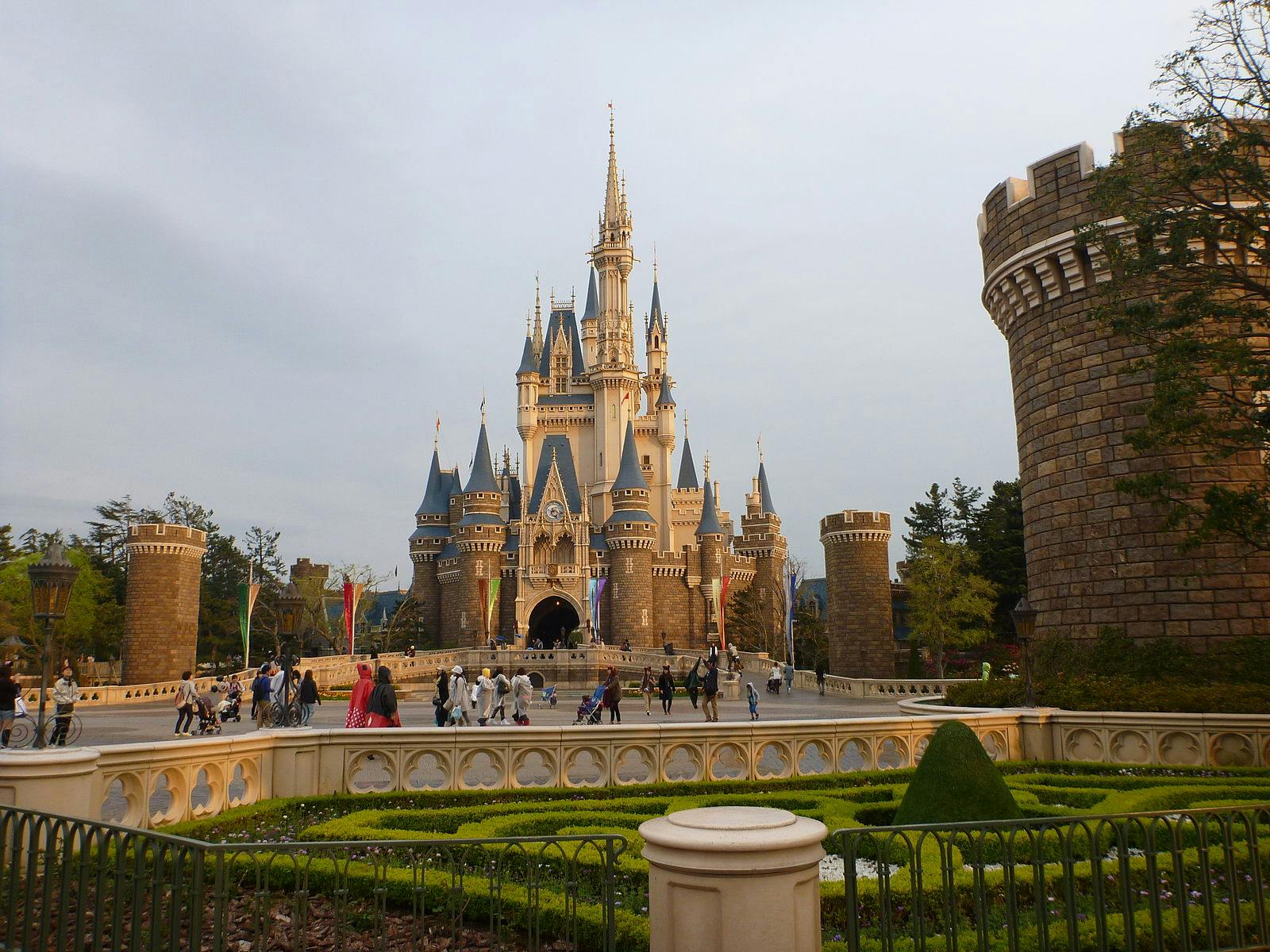 Tokyo Disneyland