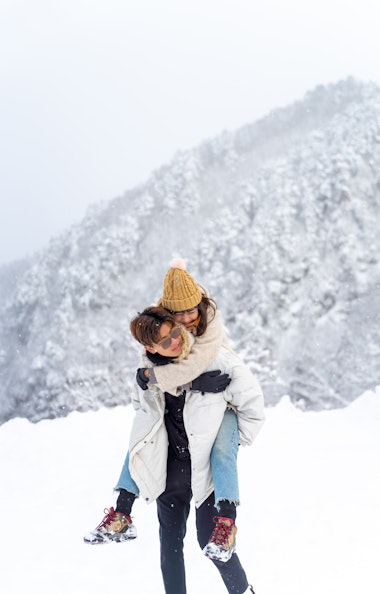 Playing Snow Playing Snow