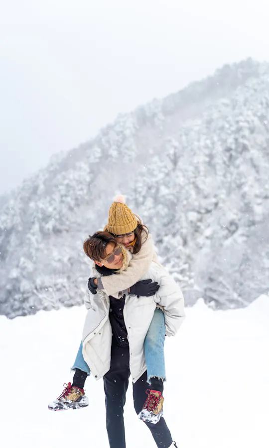 Playing Snow Playing Snow