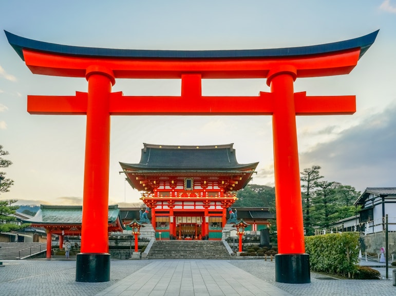 伏見稲荷大社 半日プライベートガイドツアー