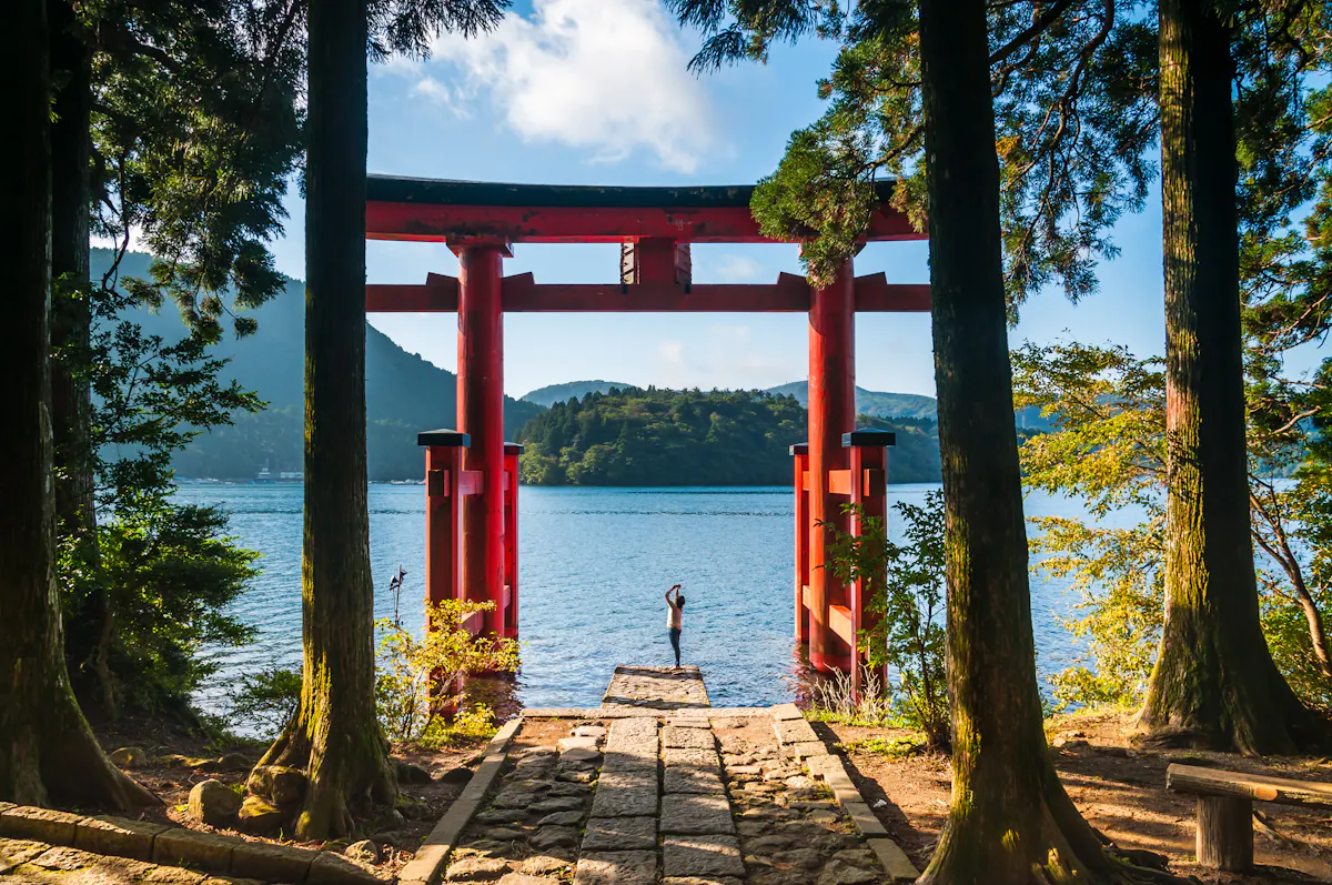 Hakone Shrine