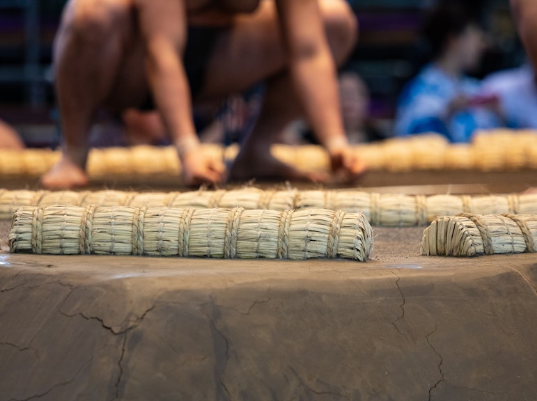 나라 카츠라기(Katsuragi)에서 하루 종일 독특한 스모 체험