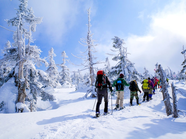 Orofure Pass Beginner Snowshoeing Tour