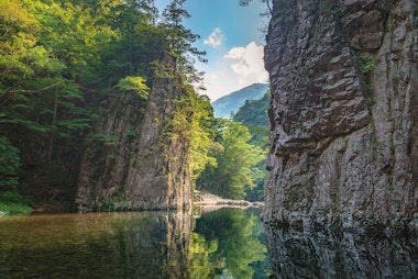 Sandankyo lake