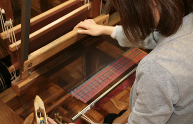 Kagoshima Hand Weaving Experience