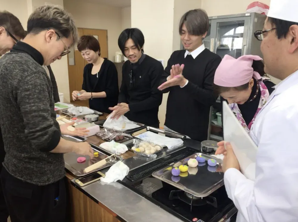 Tea and Wagashi Making Experience Tea and Wagashi Making Experience