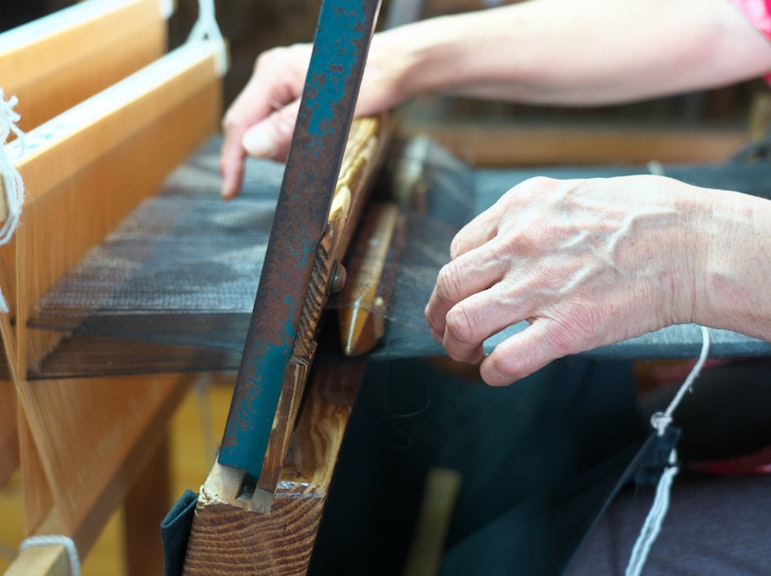 Japanese Traditional Hand Weaving Experience in Kagoshima