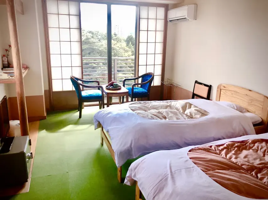 [Para no fumadores] Cama/1-2 personas (8 tatamis, con baño y aseo)