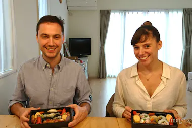 Experience Japanese culture of making futomaki lunch boxes in Kamakura
