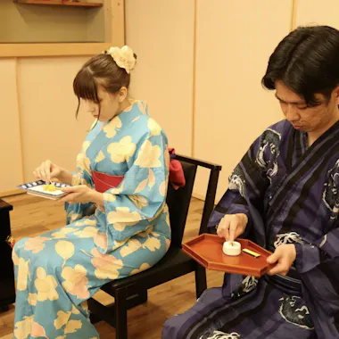 Practicing Zen through Tea Ceremony Practicing Zen through Tea Ceremony